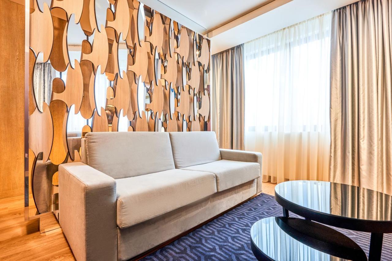 Radisson Blu Hotel, Kyiv City Centre Exteriér fotografie