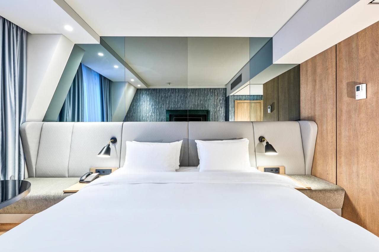 Radisson Blu Hotel, Kyiv City Centre Exteriér fotografie