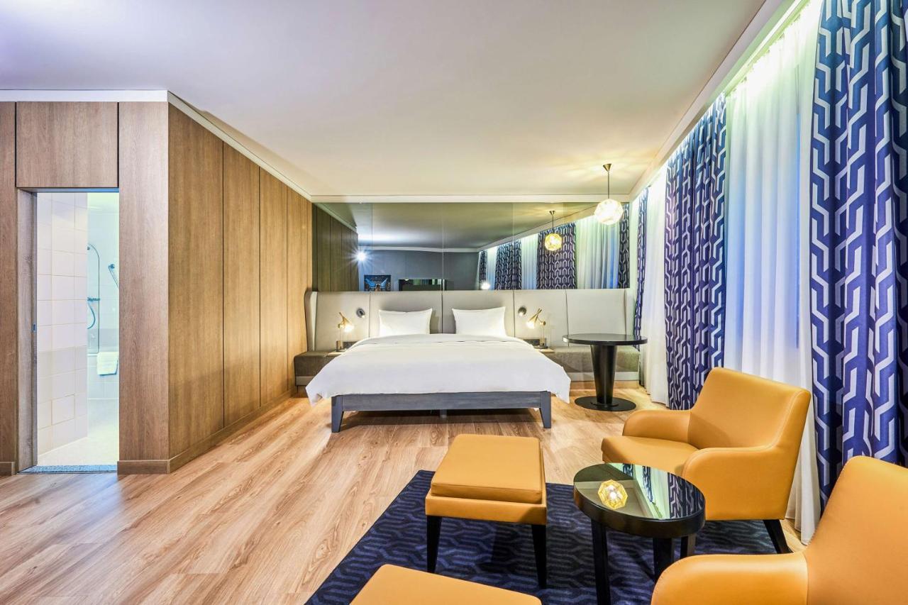 Radisson Blu Hotel, Kyiv City Centre Exteriér fotografie